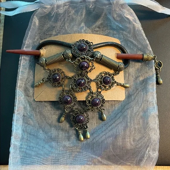 Vintage Bohemian Style Bun Maker Barrette influenced by Tibetan Victorian style - Picture 7 of 7